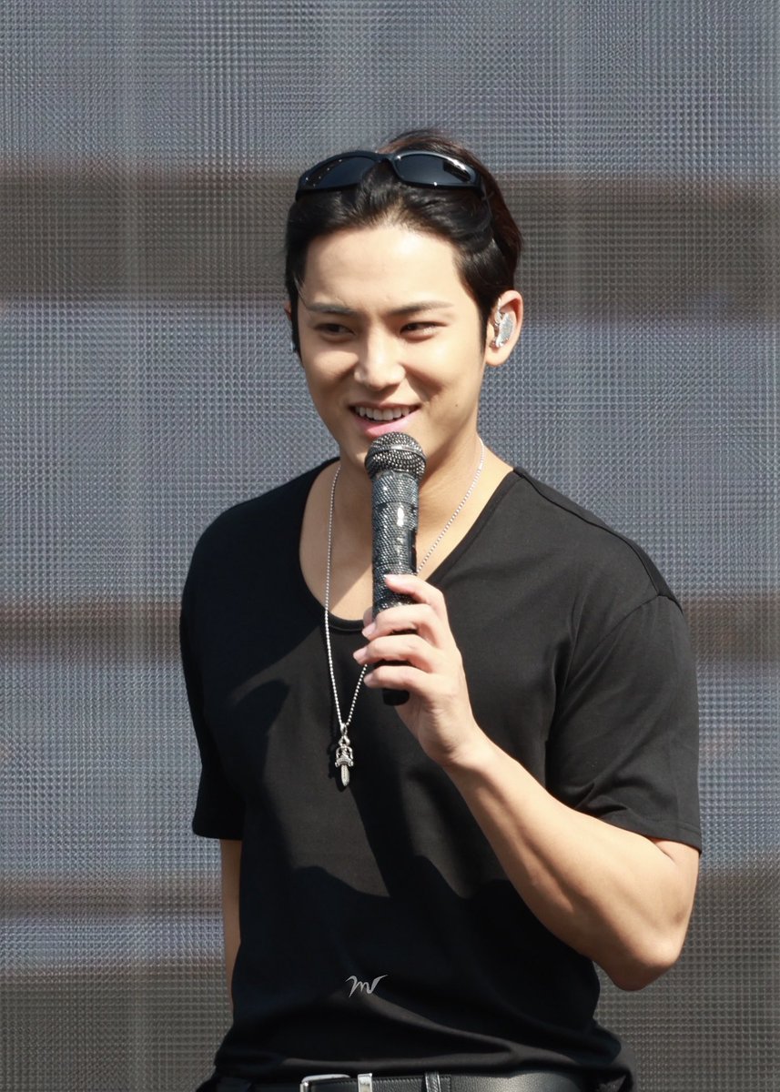 코트⛧ tweet media