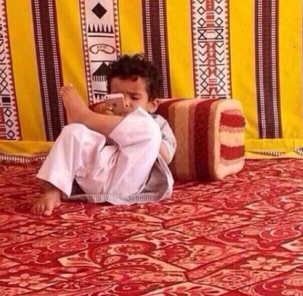 مطرب العواجي tweet media