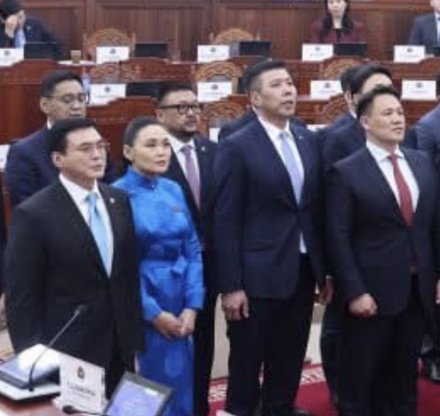 Цолмонжаргал🌖 tweet media