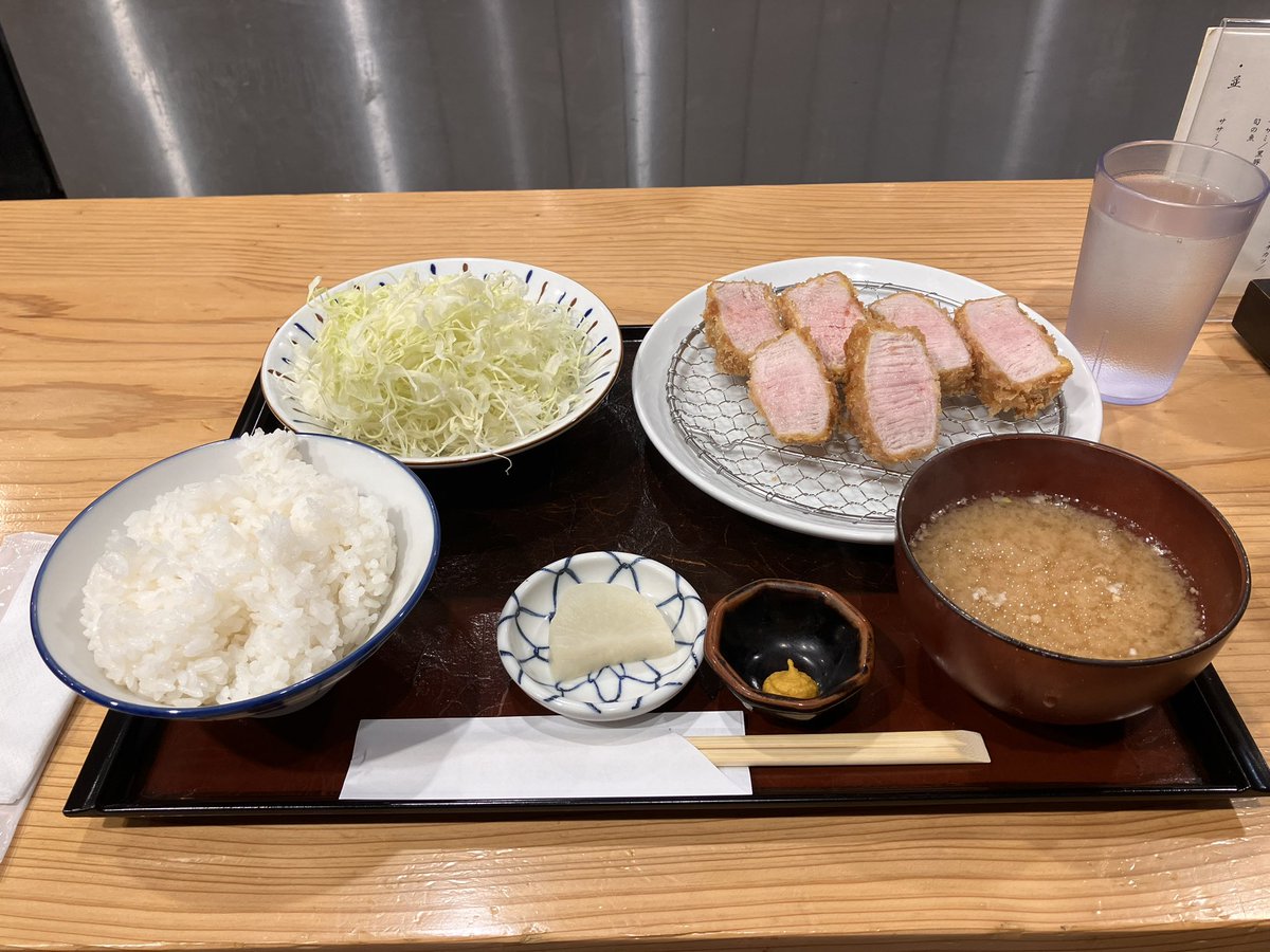 937uemon tweet media