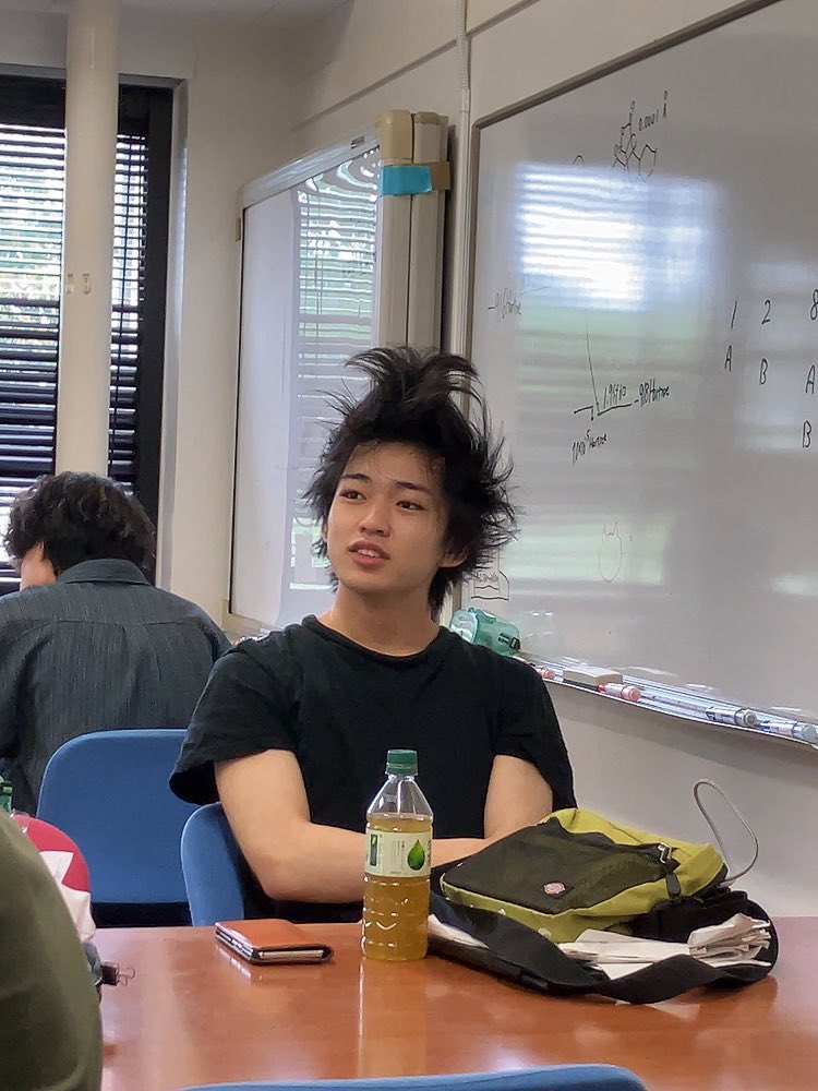 桐壺😊 tweet media