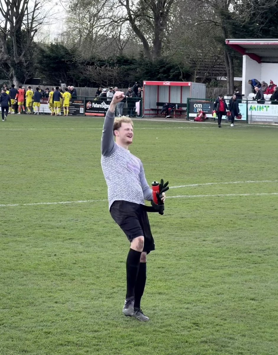 Leighton Town FC tweet media