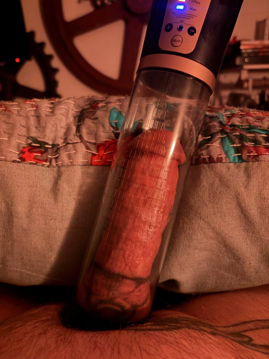 Silver Knight 🏳️🌈🏴☠️☣️♻️🗿🎨🐷🧙🏻♂️ tweet media