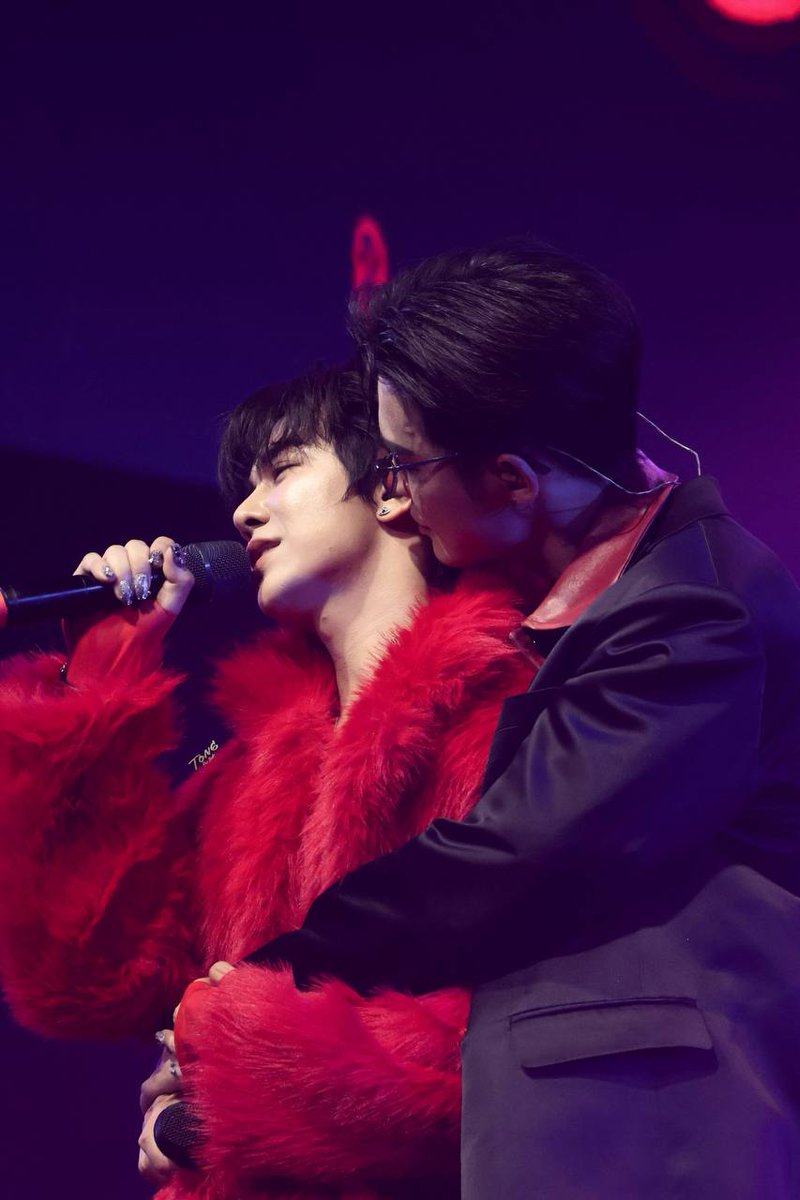 ☀｡･:*★･:*:･ﾟ☆💛 tweet media