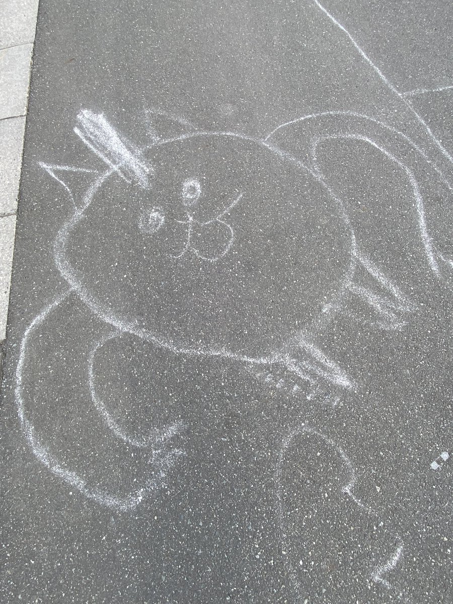 謳うヤモリ tweet media