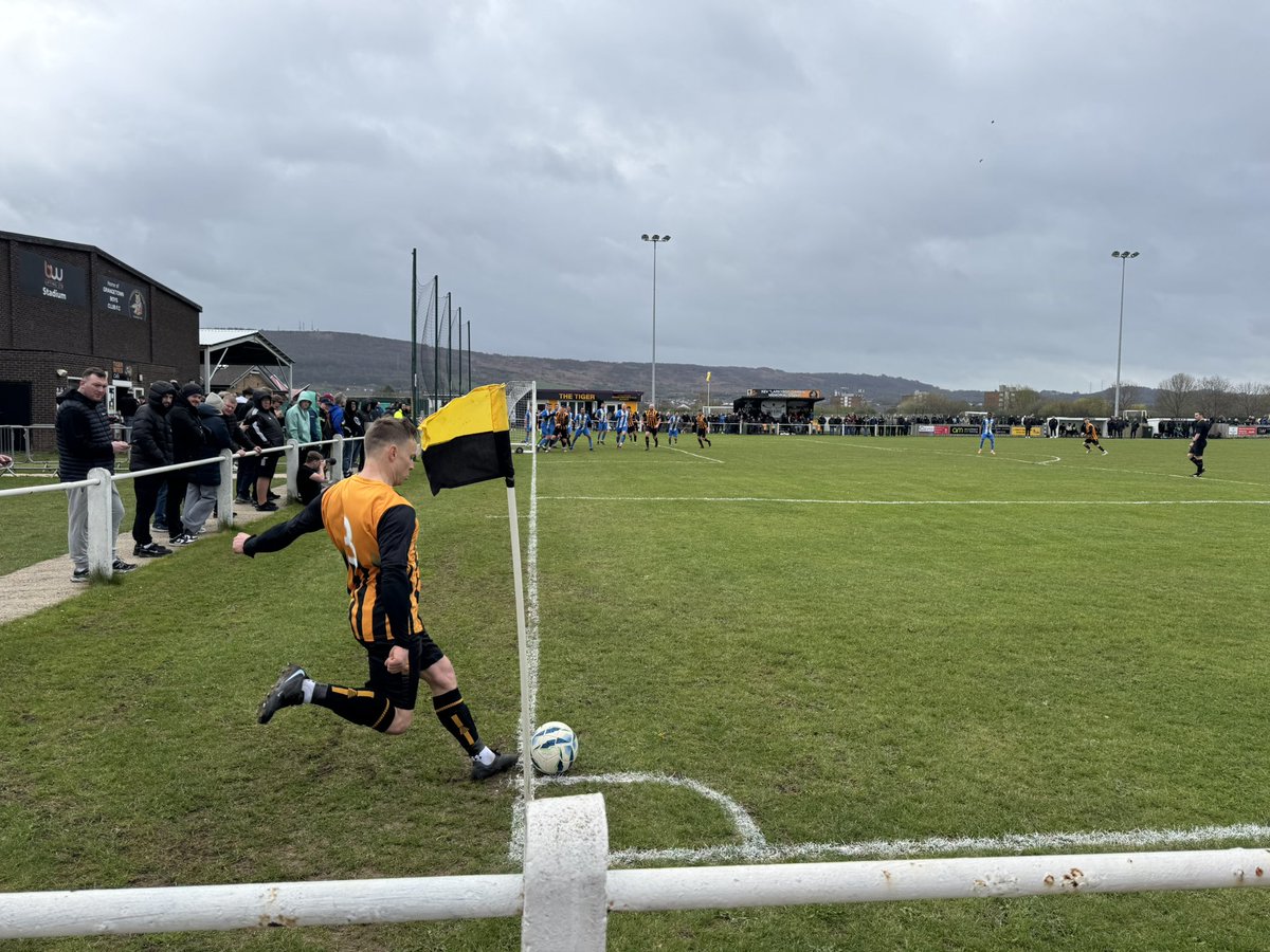 𝙹𝙰𝙼𝙸𝙴 𝙼𝙲𝚀𝚄𝙴𝙴𝙽 tweet media