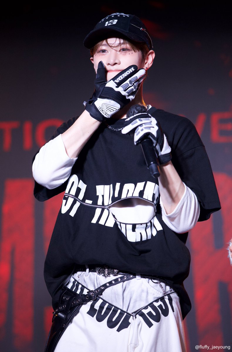 fluffy_jaeyoung's tweet image. 260205-2HQ

₺ƾ₺ƾ、、、

#ADAP #에이댑
#재영 #JAEYOUNG