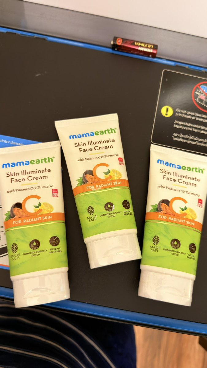 mclacozy's tweet photo. @mamaearthindia @GhazalAlagh 

Order id - 91079181519

Ticket Received - [#945983] 

Ticket Received - [#948566] 

Two tickets generated but no one contacted me! I want daily glow lumi cream not skin illuminate face cream. Please help me return and refund or get me wht i want https://t.co/kpVP743EQl