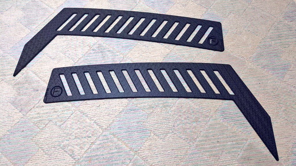 ホムラ tweet media