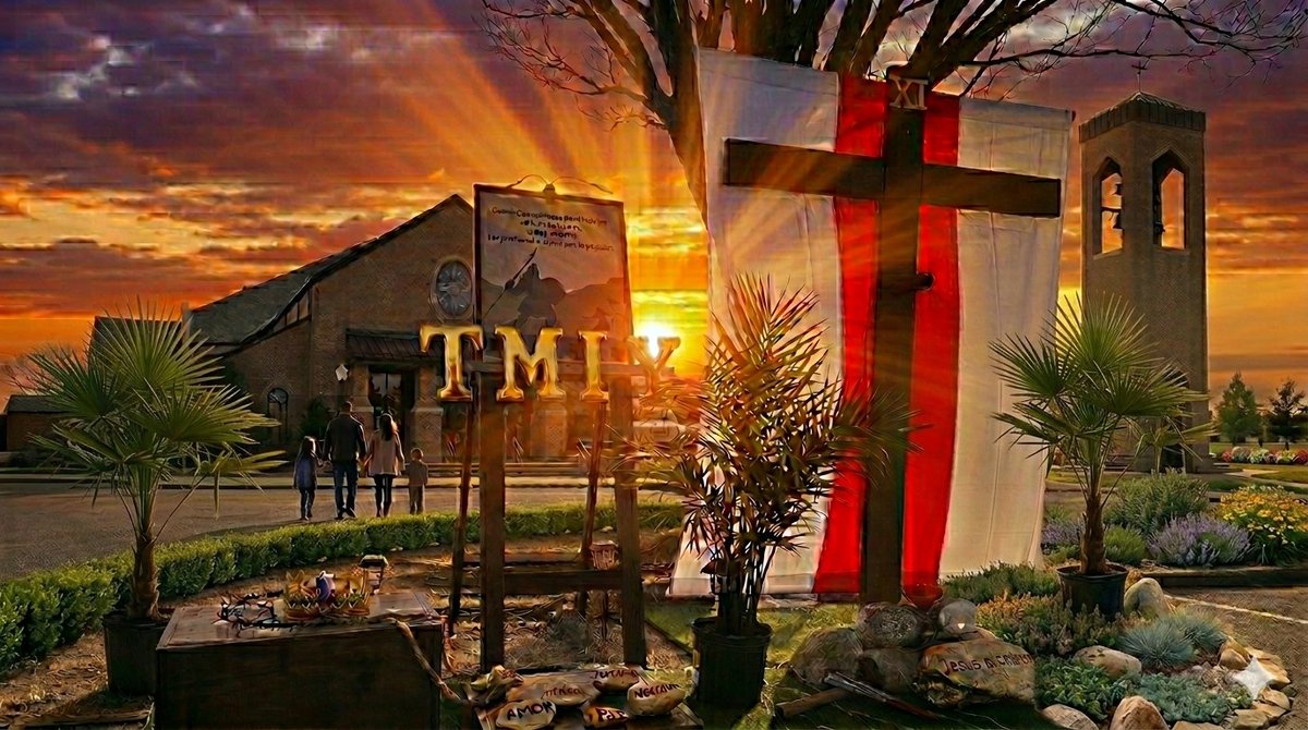 SJTMIY's tweet photo. Our TMIY Spanish track offered this reflection for our @StJoesParishTR outdoor Stations of the Cross last night:
​"When God wanted David to be king, he didn't give him a crown. He brought him a Goliath. "
Trials prepare you for your purpose.
#TMIY
#GoodFriday
#HolySaturday https://t.co/YNBXG04ExW