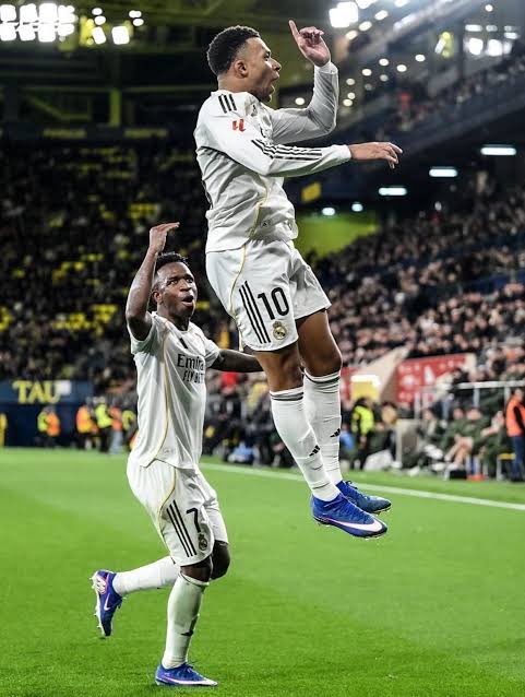 JuandaRM7's tweet photo. 🚨 SORTEO INTERNACIONAL 🚨

Si el Real Madrid gana al Mallorca, vamos a sortear la camiseta del Real Madrid (a elegir equipación y dorsal)

Solo hay que:
1️⃣ Seguir a @Futbol90_sport y @JuandaRM7 
2️⃣ Dar RT y like a este tweet 
3️⃣ Mencionar a un amigo/a

🍀 Mucha suerte a todos 🍀 https://t.co/nKW0h6w6AU
