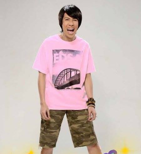 ☘︎ vivi tweet media