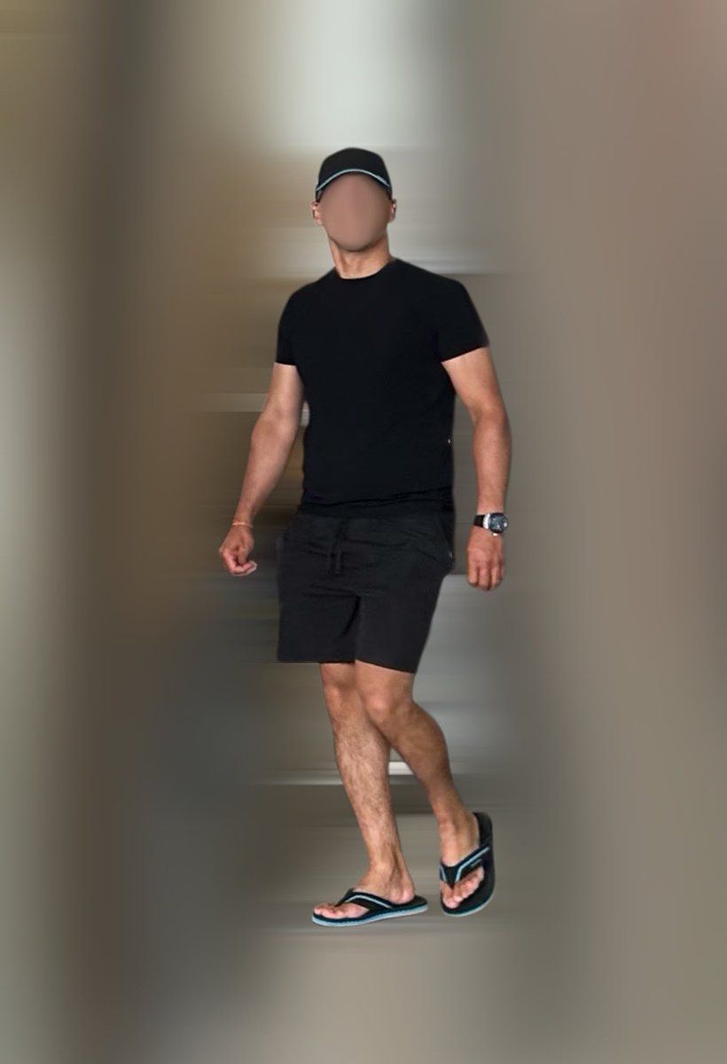 FullHardy05's tweet photo. Man! I'm the happiest person seeing dudes taking advantage of the last warm days to take the dawgs out ☀️👣🩴

#feet #malefeet #flipflops #menfeet #malefeetfetish #feetfetish #feetflops
#meninflipflops #flipflopsfetish https://t.co/qOxTnpShGu