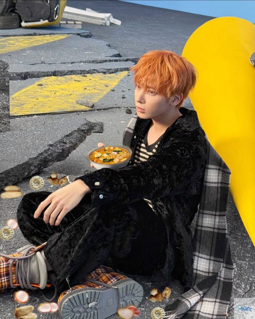 TXTFESS—ON tweet media