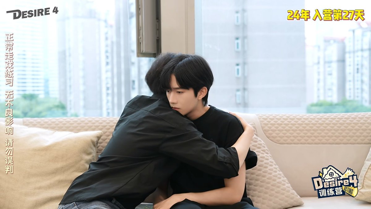 nad.💫 tweet media