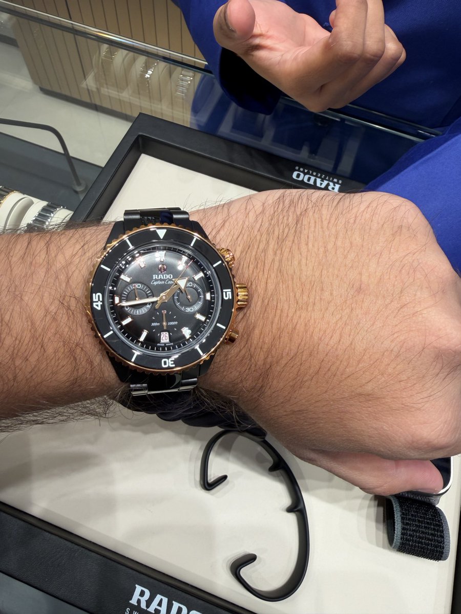 alisurti_ tweet media