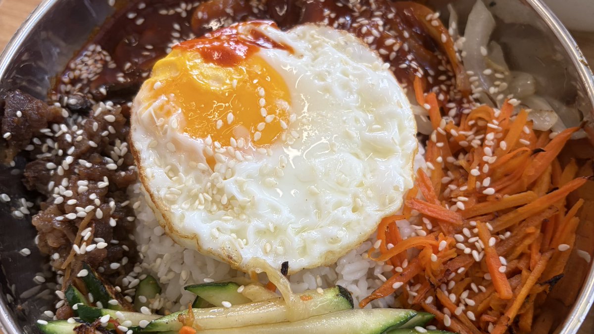 Reinhart tweet media