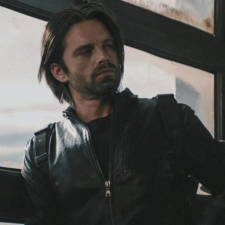 ✪४Cait⩔⍟ CEO of Magician!Seb 🎩🪄 tweet media