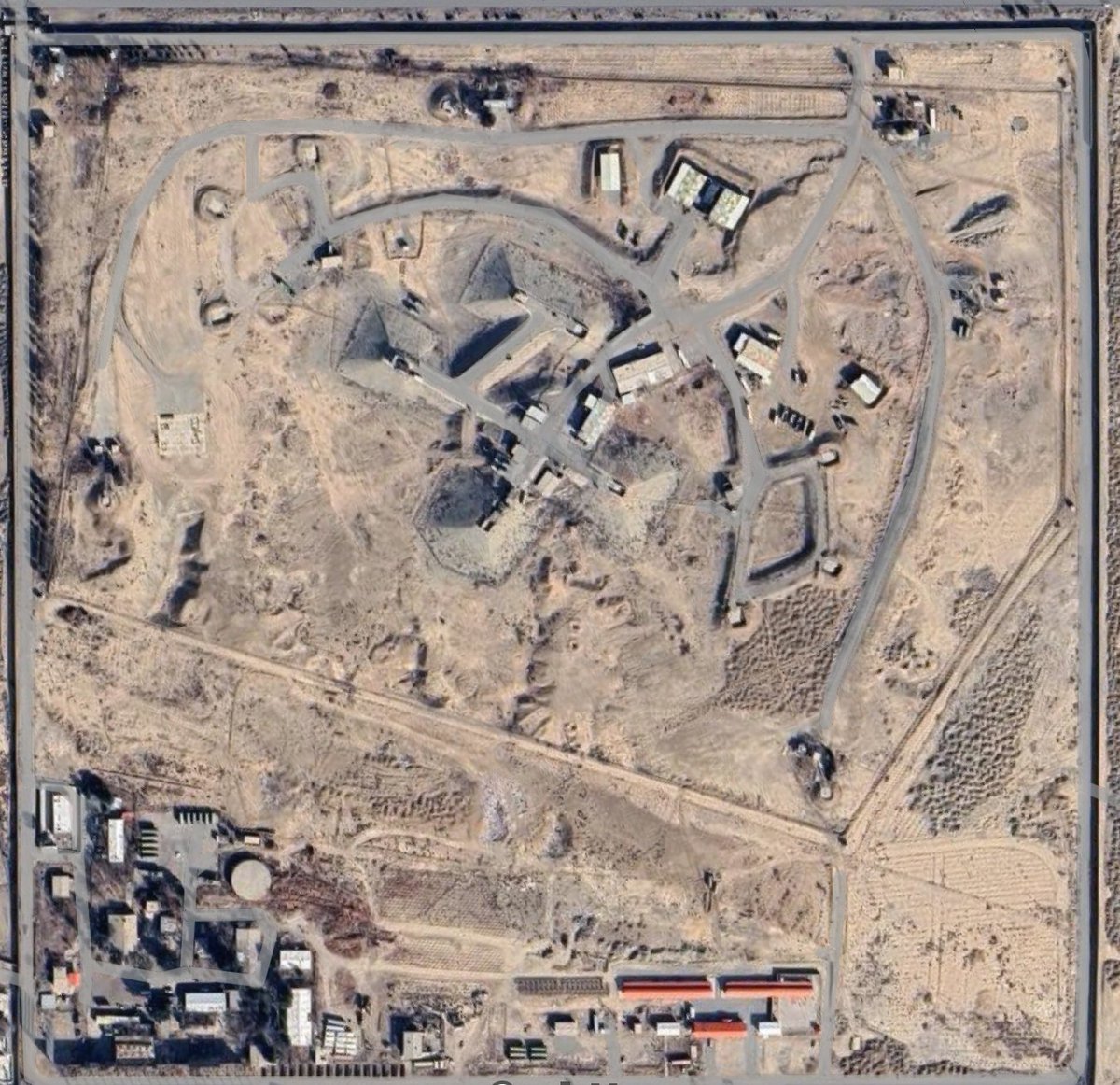 Iran_Tracker's tweet photo. @idfonline Kahrizak Air Defense Site, south Tehran.
📍35.51436, 51.37465
#IranWar‌ https://t.co/tpBUiUrfvc