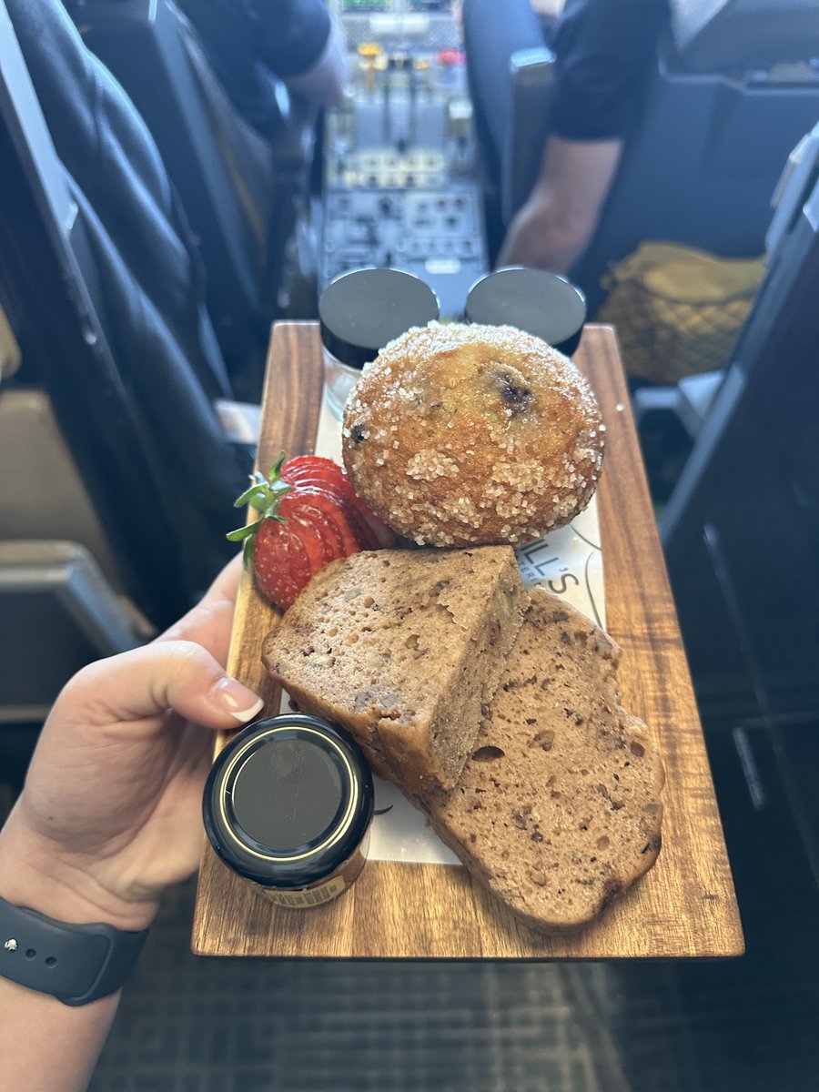 Private Jets Inc. tweet media