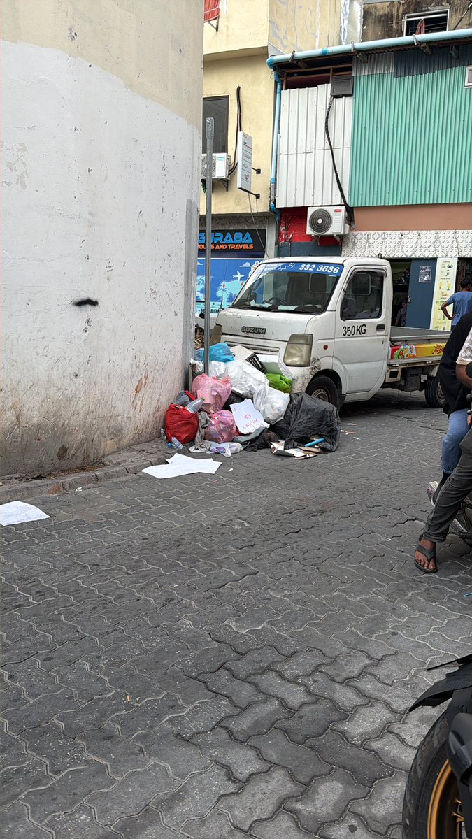 mohmdhusain's tweet photo. Konme bayeh hovunus mi kan rangalhu vaane kmh mi balany, In Shaa Allah 

Maafannu Redbox kuri mahchah onna kanmathi

@MDPSecretariat @pnc_secretariat @WAMCOmv @MaleCitymv @adamazim @MoosaAliJaleel https://t.co/iwKWCLYDhq