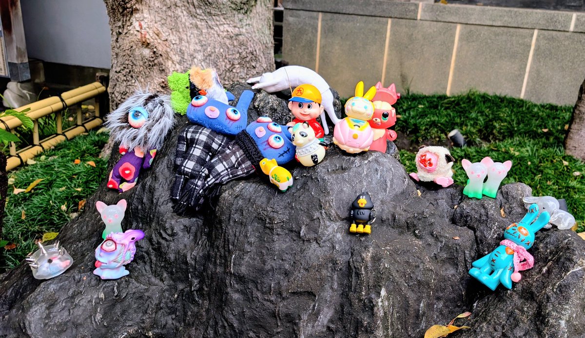 相変わらずカオスな集合写真🤣
 #卍デマーケット