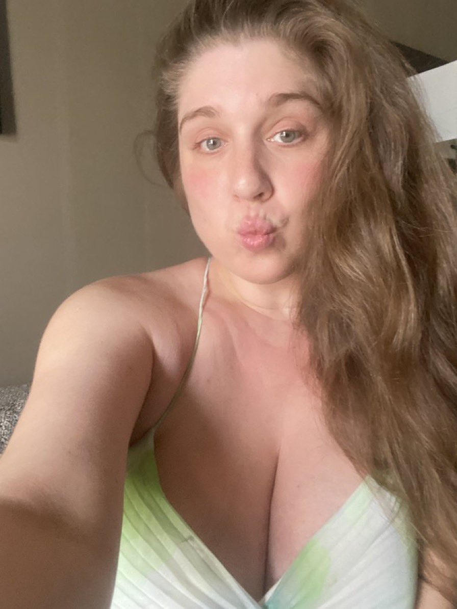 alexhotass's tweet photo. @MaGiCa_2 I’m available for FaceTime 
DM me any where you like 
Telegram> alex_chance02
Zangi> 7539384516
iMessage> alexalexbaby37@gmail.com
Snapchat> ggjdcnvh 
WhatsApp> +1(985)397-2751 https://t.co/KZW3pahWT0