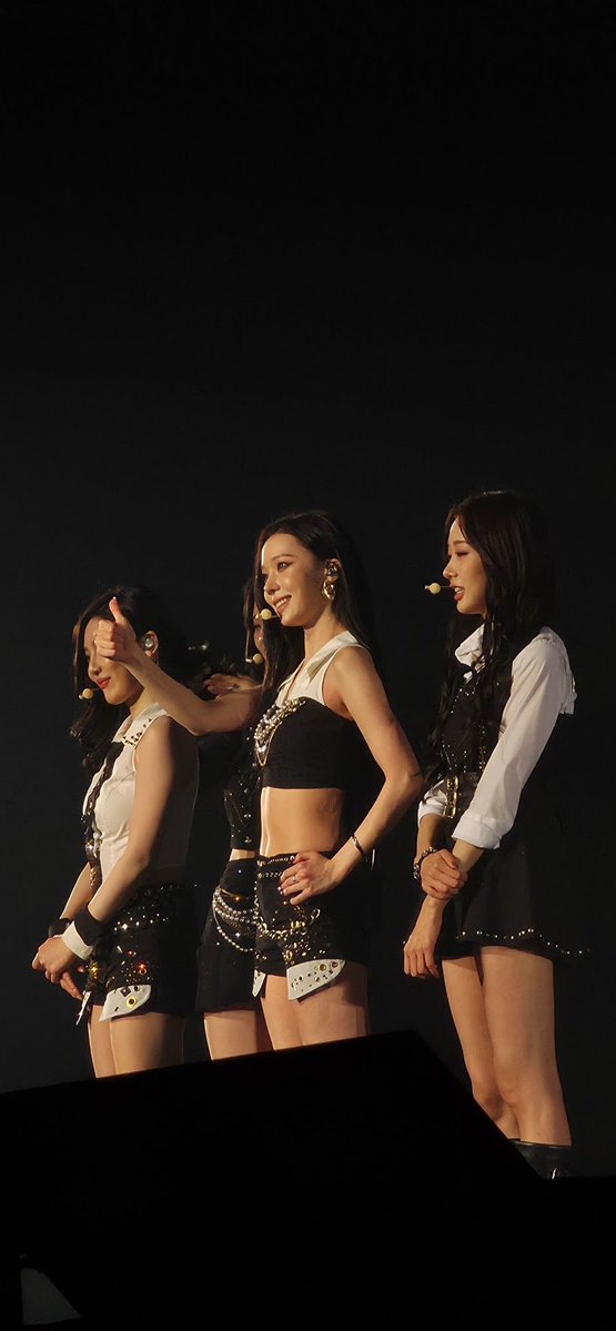 diwuf♡‧✩ tweet media