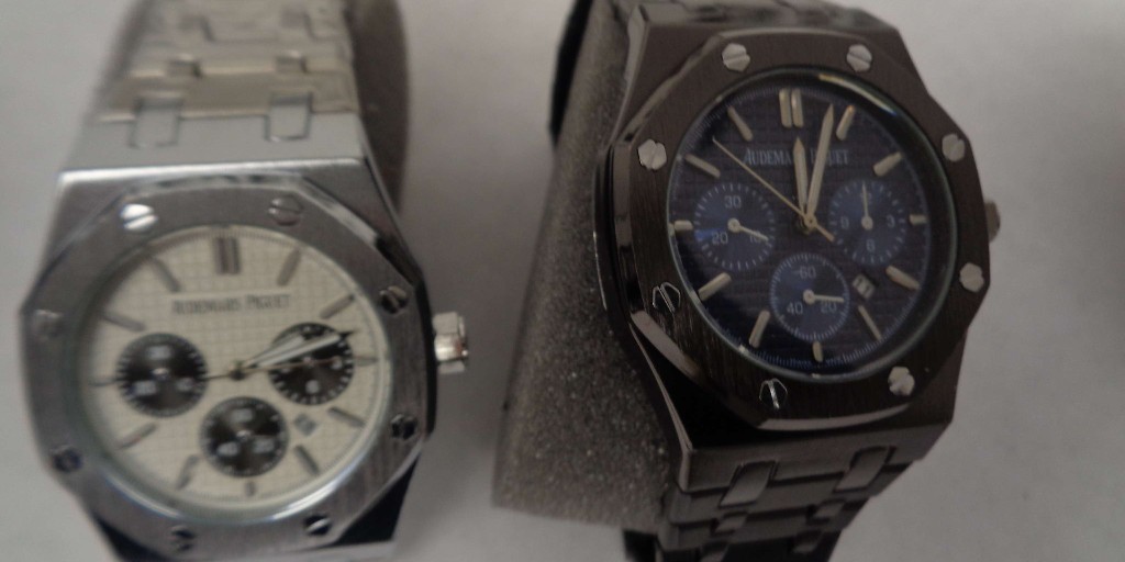 DFOChicago's tweet image. 🚨 CBP Chicago seized 60 counterfeit luxury watches across 17 shipments, valued over $2.2M (if real)! 🚨 Fakes like Rolex, Richard Mille, &amp;amp; Cartier fund crime. We seize them to protect consumers &amp;amp; national security. #CBP #Counterfeit #IPR #BorderSecurity #StopFakes