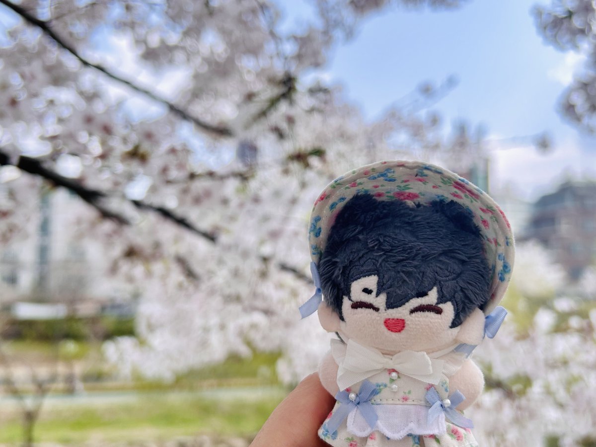 에잉 tweet media