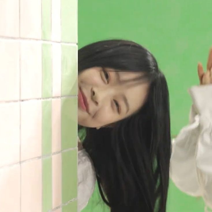 Woodsy Corner. tweet media