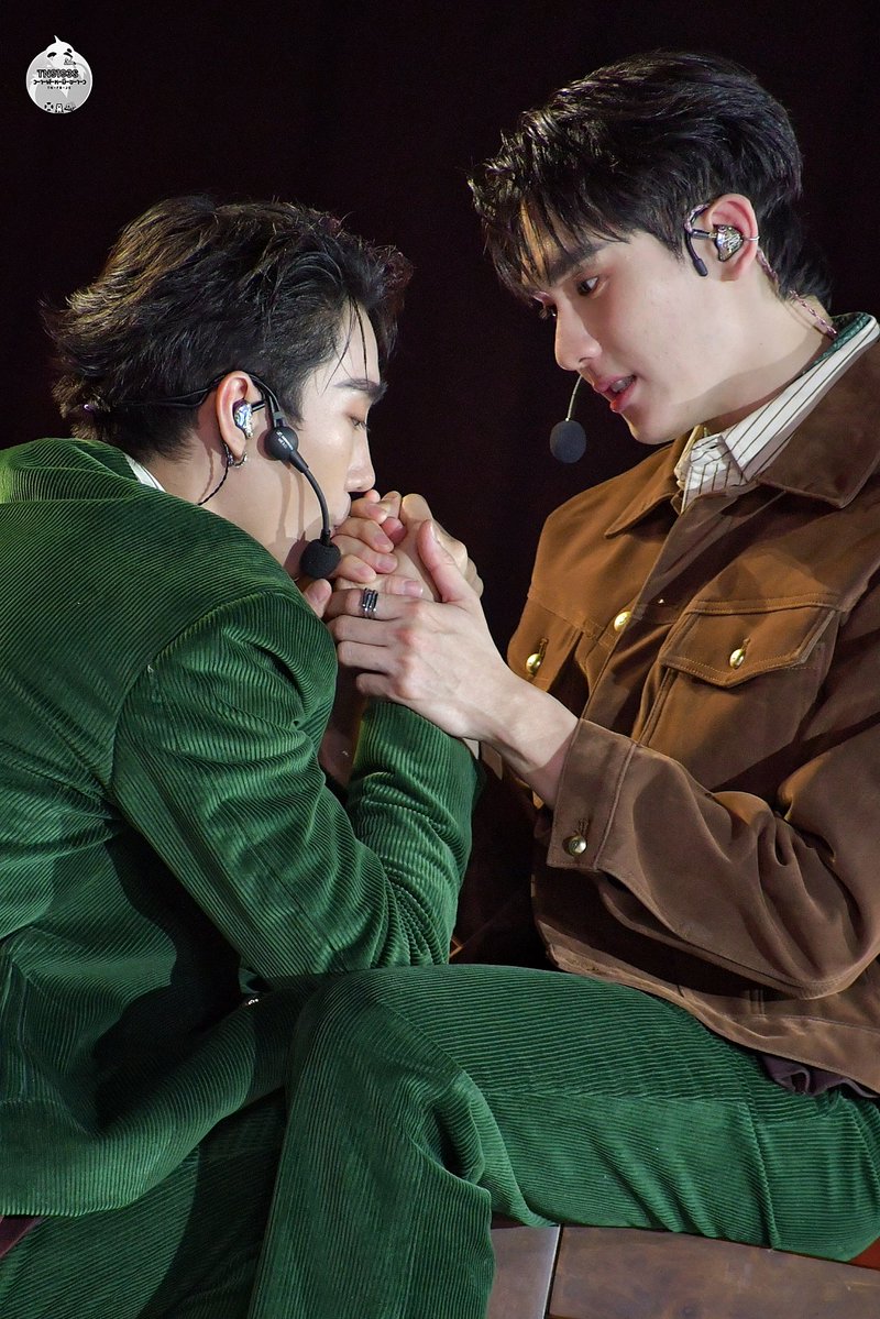 ว-า-ฬ-ห-มี-ข-า-ว (𝚃𝙽-𝙵𝙱-𝙹𝚂) tweet media