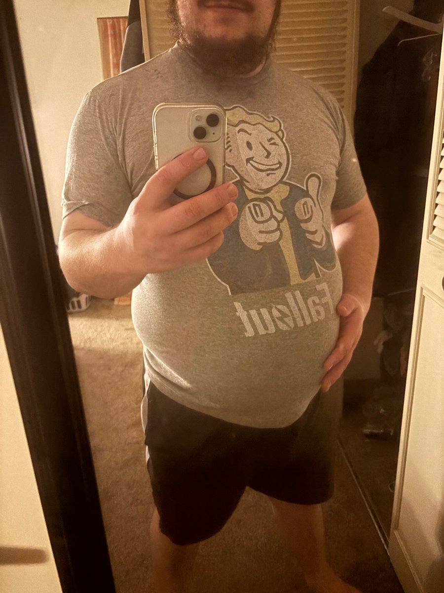 Macrolover24 tweet media