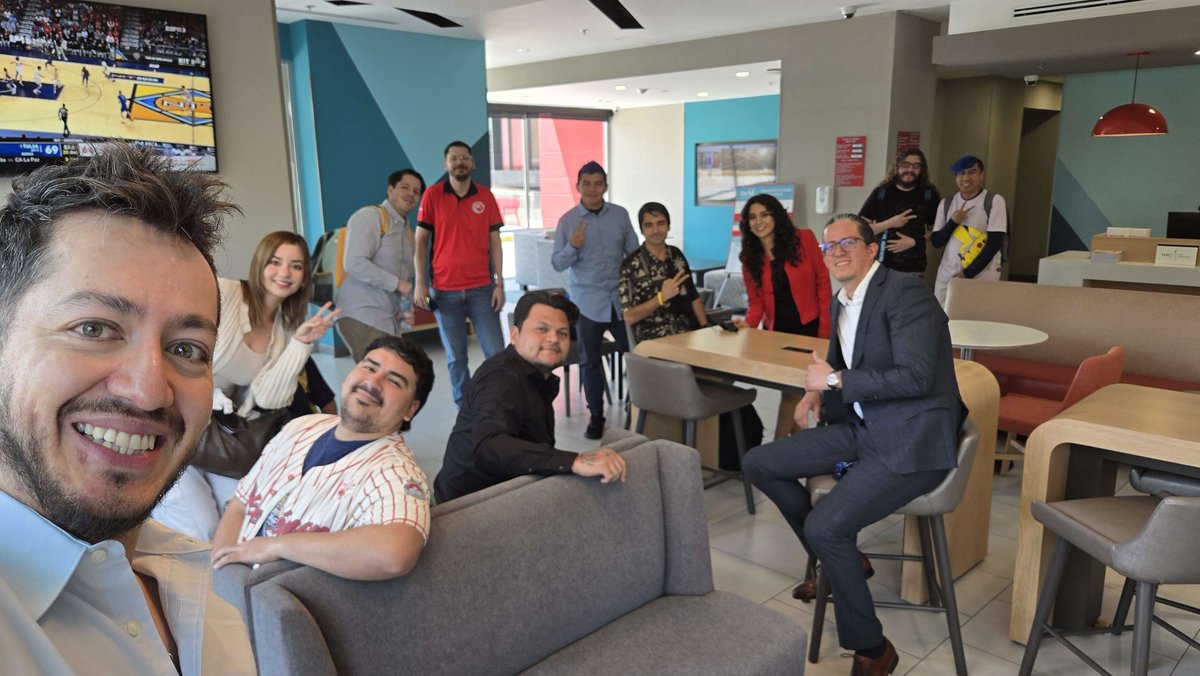 OmarChM10 tweet media