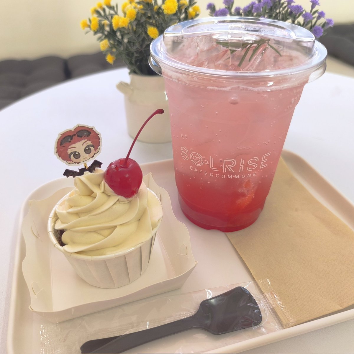 𝐲𝐮𝐤𝐨 ≽^• ˕ • ྀི≼ tweet media