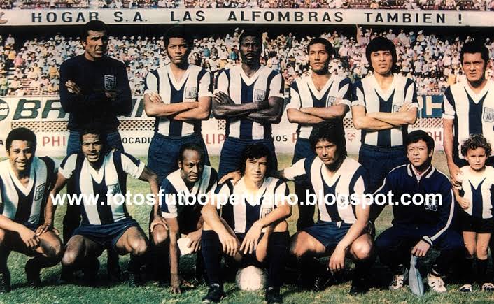 CuetAmor's tweet photo. @quintingrone @CarlosJr130604 @ErrorArbitralTR CSM dejen que se investigue y por el momento no JODAN esos HIJOS de PUTAAA INFILTRADOS y TRAIDORES NO JODAN y no DESCONCETREMOS a nuestros jugadores y sacarle la REPARAMPAMPuuuuuuuTA su BASTARDAAAA MADREEE a esa GAYinaaaas en el CABROmental
Compartir y YA NO ESPECULEN HUEVADAS https://t.co/mo8lgN6r8E