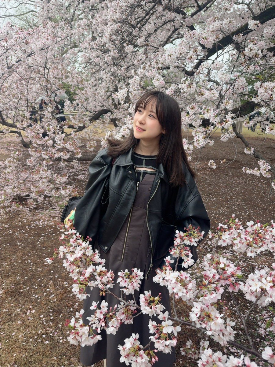 前田 佳織里 tweet media