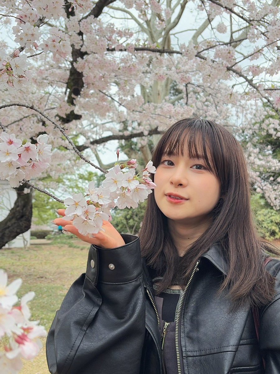 前田 佳織里 tweet media