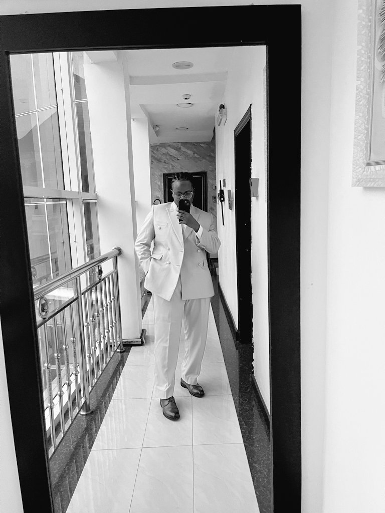 Investor NnKay tweet media