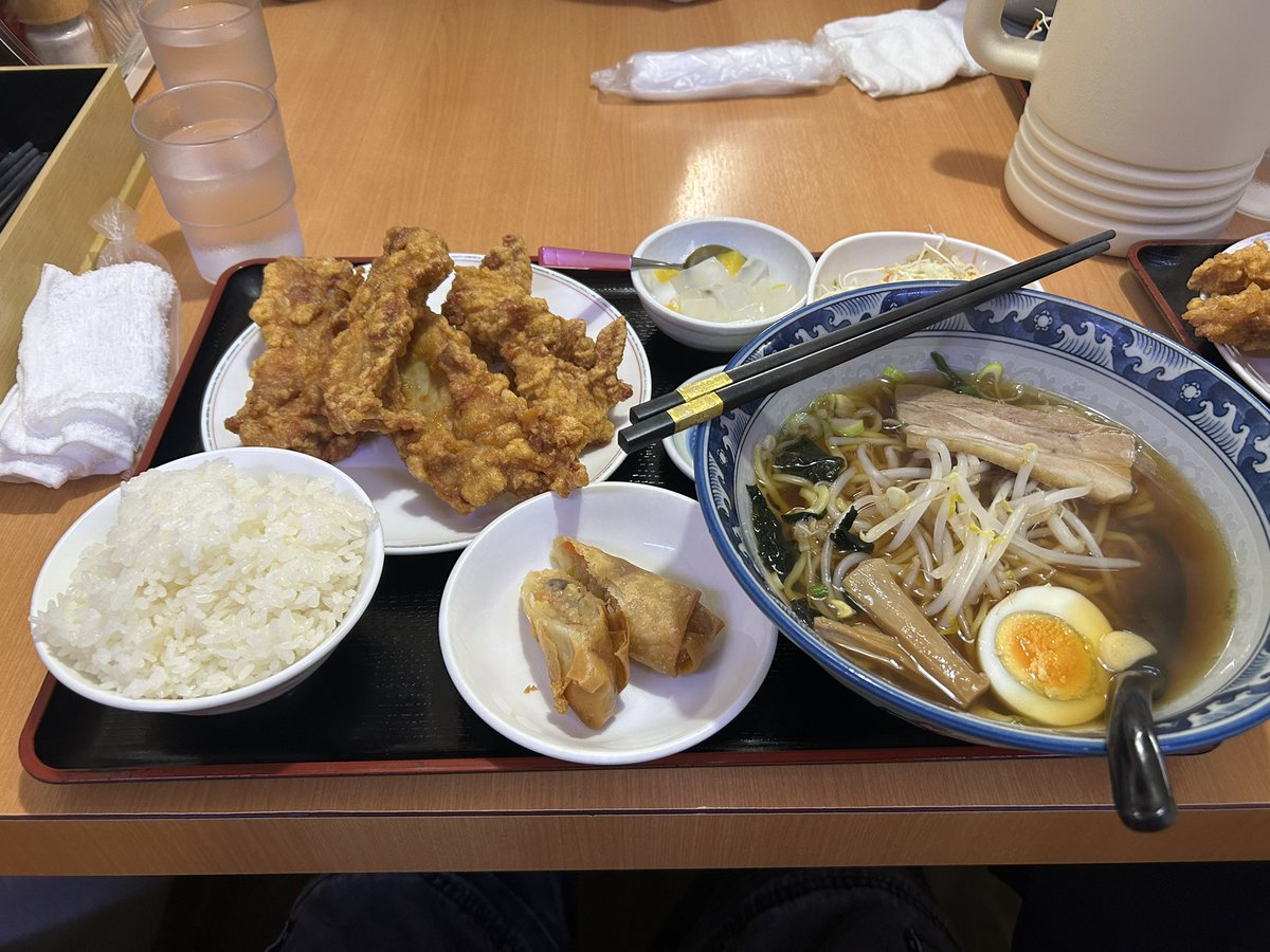 こはく tweet media