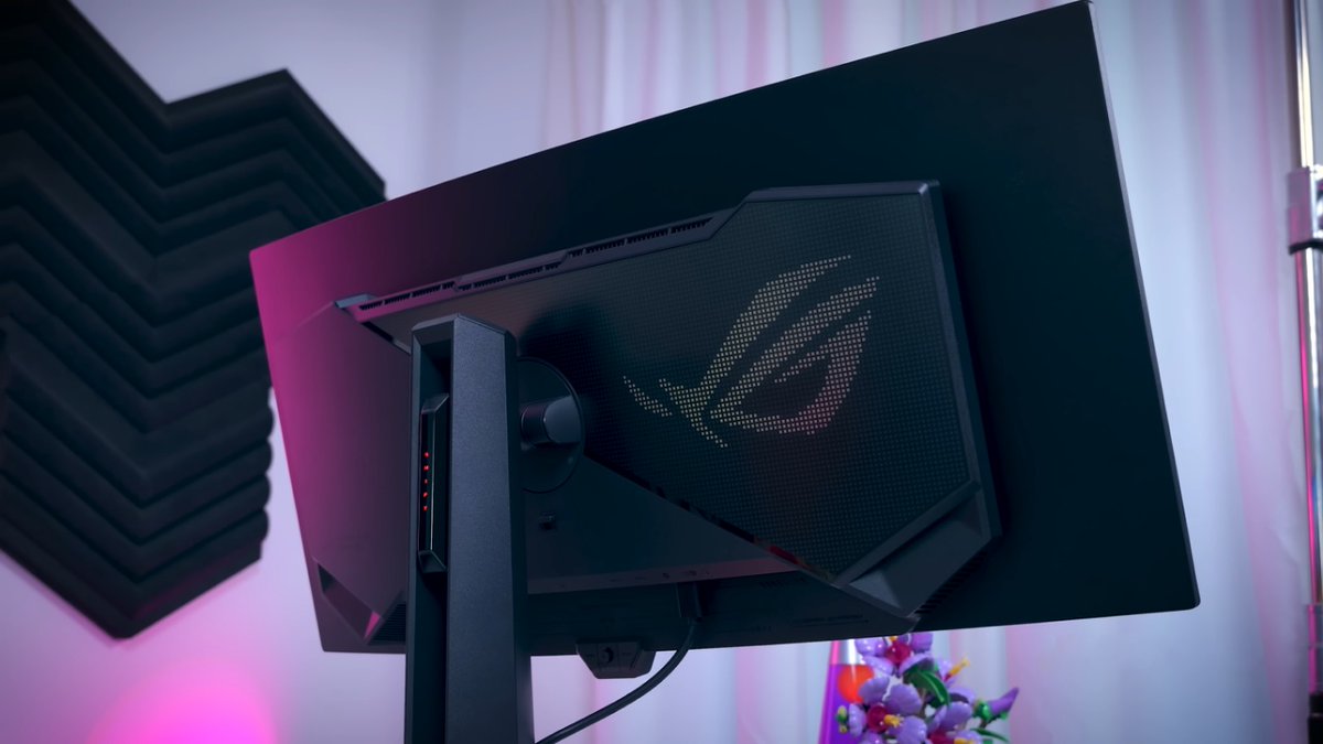 noobfeed's tweet image. The #asuspg34wcdn delivers a next-generation RGB stripe QD-OLED panel with superior brightness, color accuracy, and text clarity. #gaming #Hardware noobfeed.com/hardware/asus-…