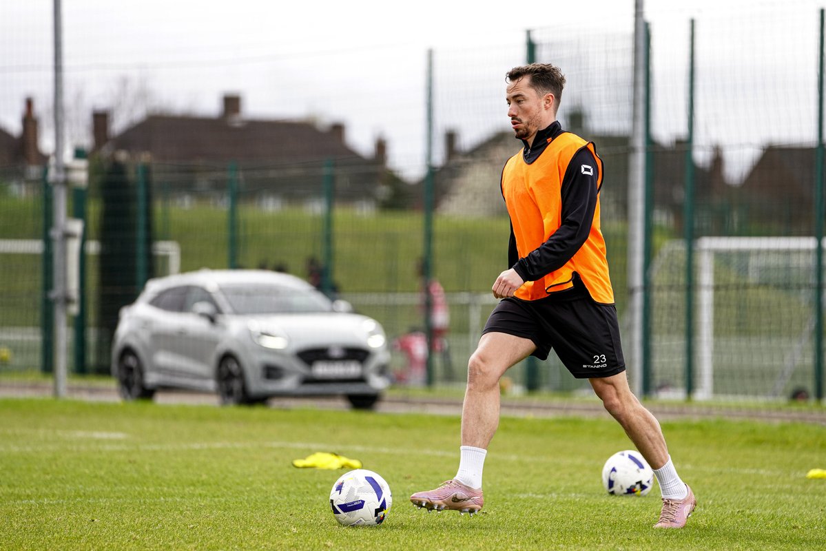 Barnet FC 🐝 tweet media