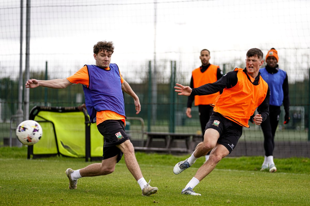 Barnet FC 🐝 tweet media