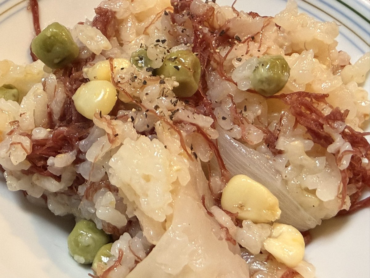 うしさん tweet media