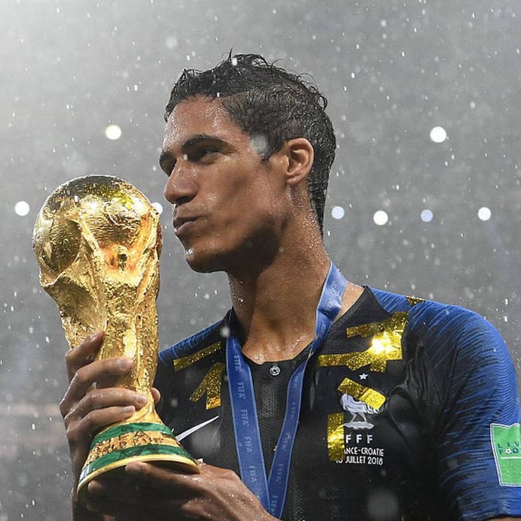 AC PILAN ❤️🖤 tweet media