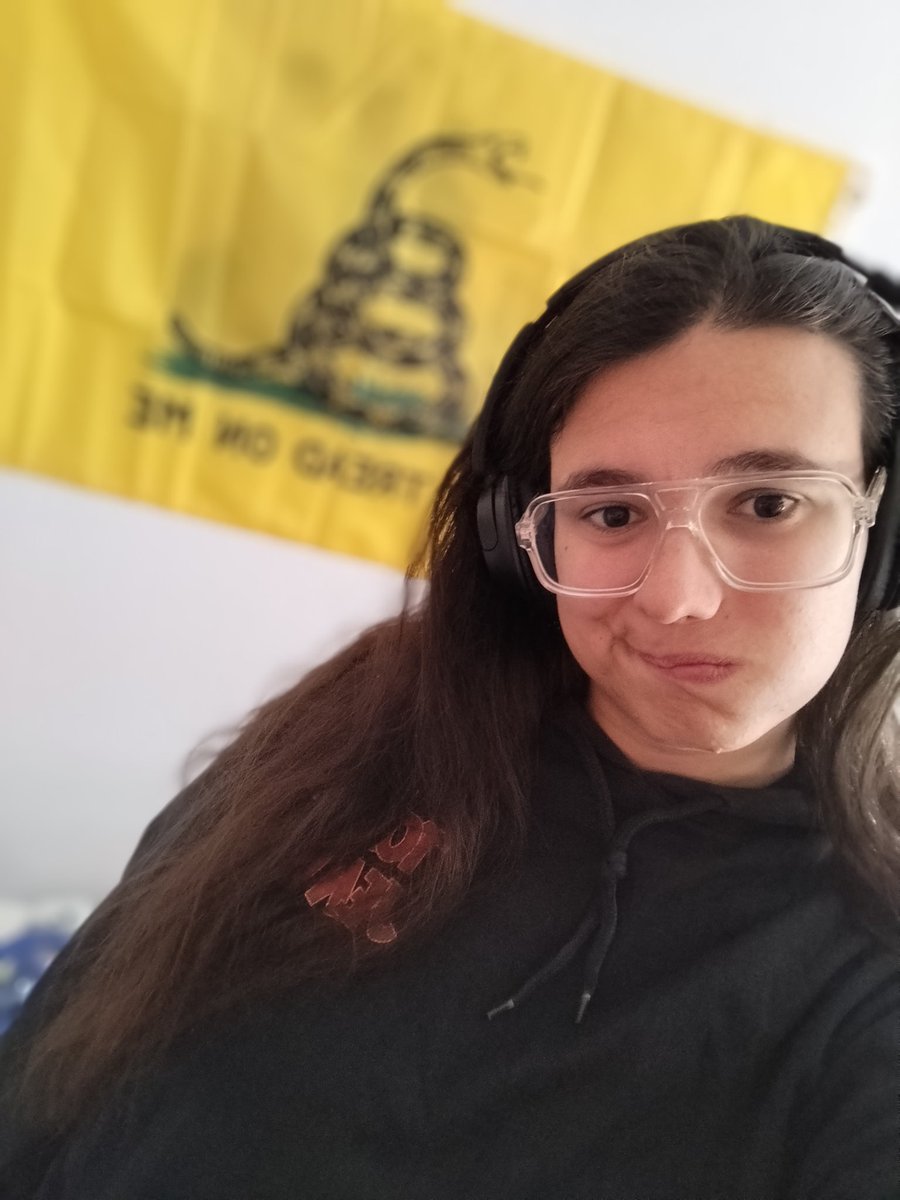 SophieHood tweet media