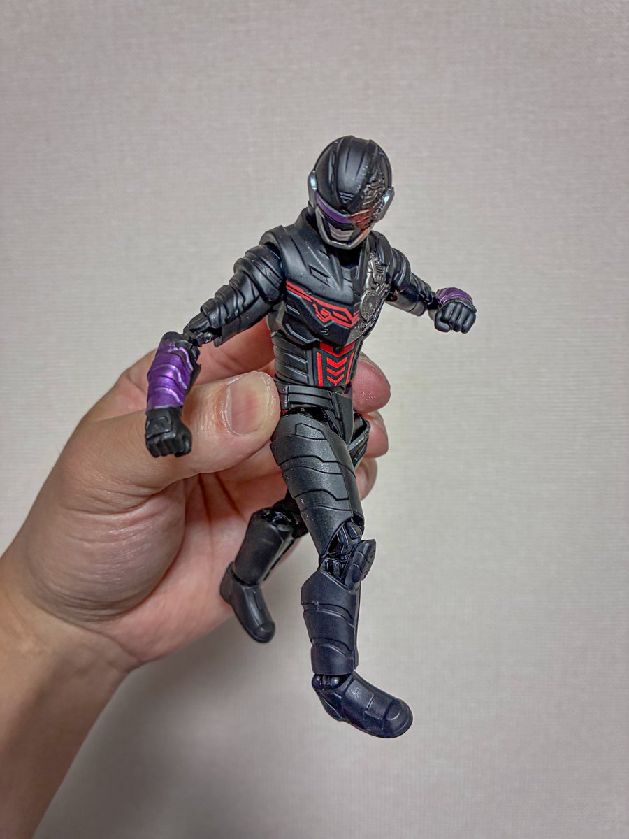 picman_hk's tweet photo. 見よう見まねでデス・ギャバン可動化 https://t.co/m1eefkEVW9