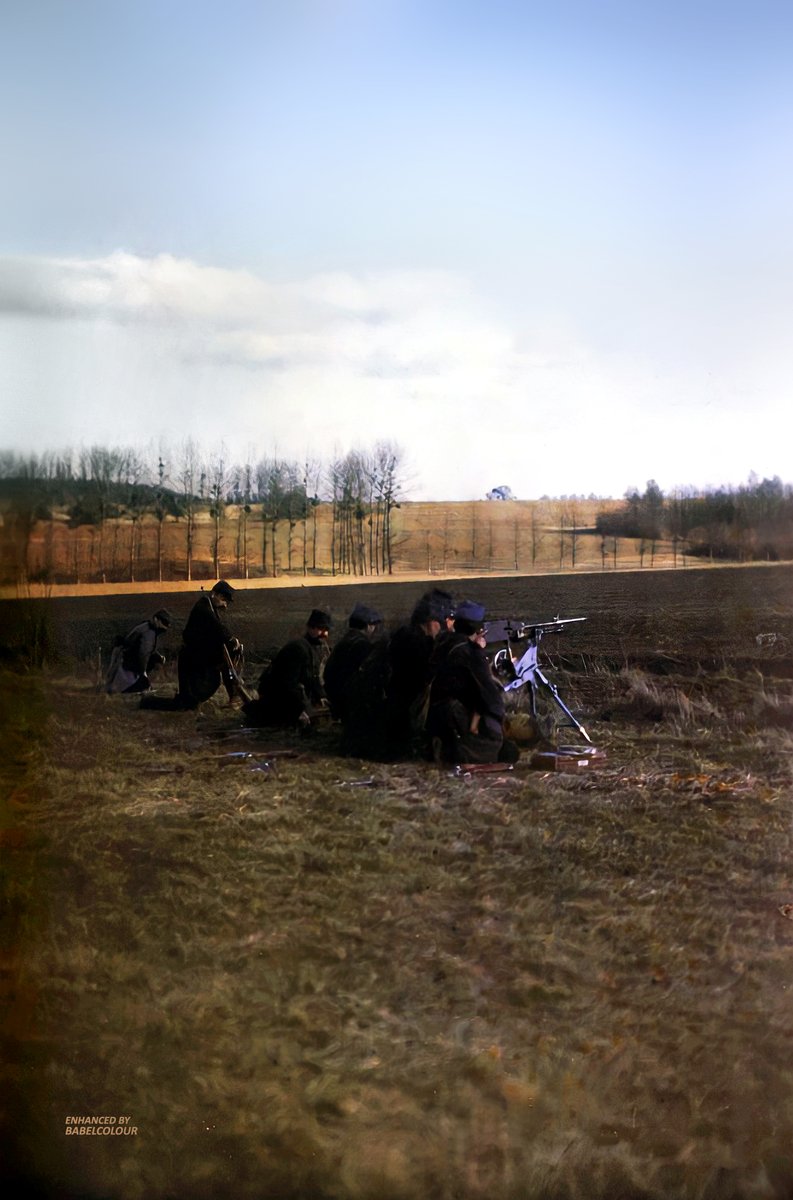 BabelColour tweet media