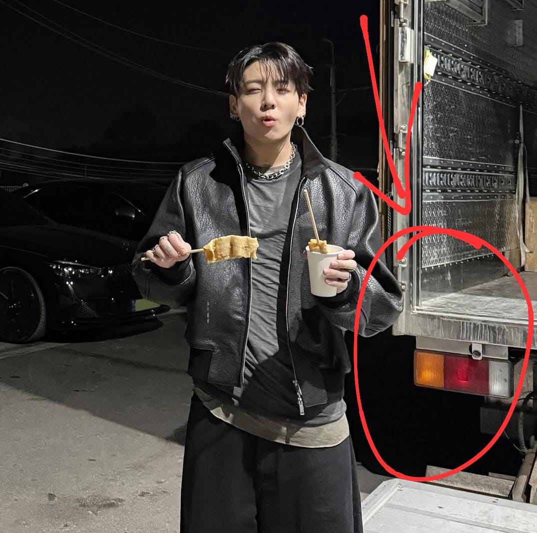 falakierang ★ tweet media