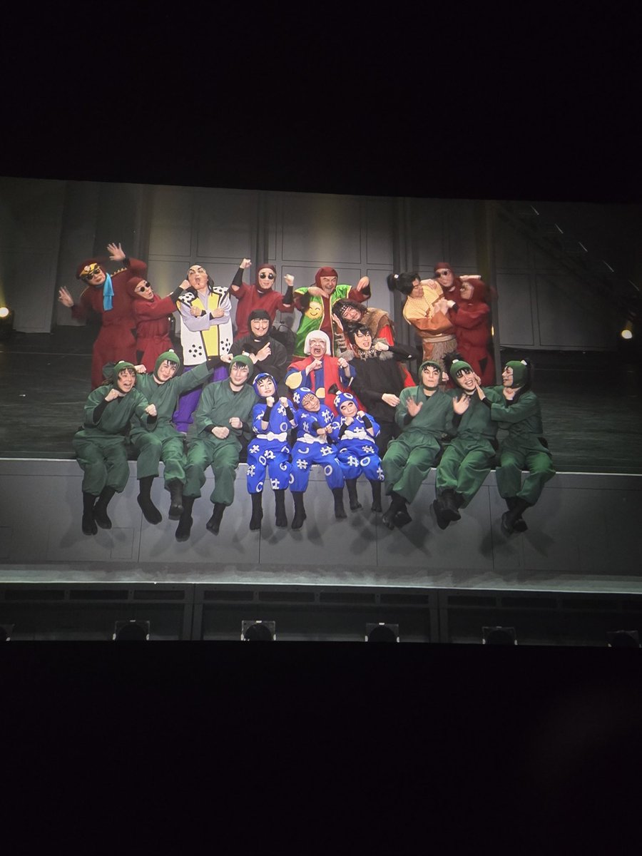 eAo7PbB3646X25f's tweet photo. #忍ミュ
今回2回目で家族と忍ミュ見に行きましたがやっぱり忍ミュ超面白かったです。勇気100%貰いました！ https://t.co/ymUBW3tNOs